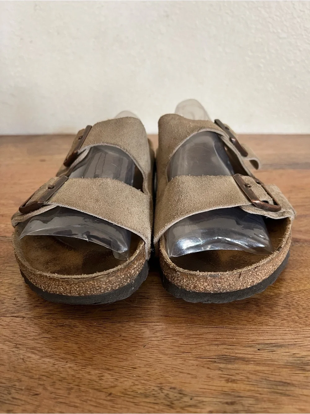 Birkenstock Arizona Tan Suede Sandals Size 40 M US 7-7.5 WUS 9 to 9.5